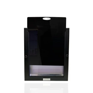 Porta de Passagem Pequena Preta em Alumínio