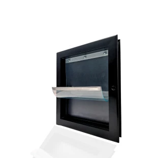 Porta de Passagem Pequena Preta em Alumínio